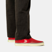 Cariuma Slip ON Skate PRO Samba Red